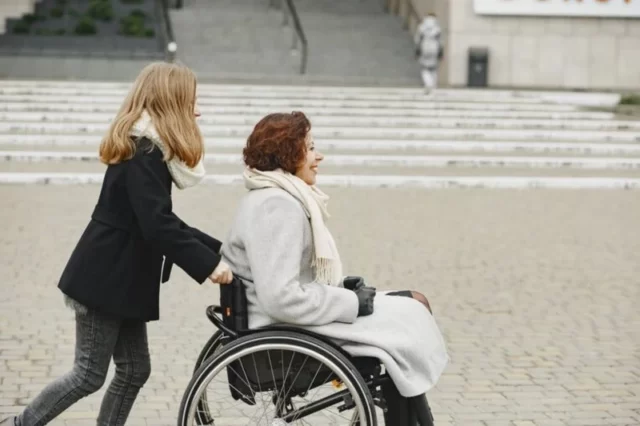 В Беларуси с ноября вырастут социальные пенсии и пособия по уходу за инвалидом