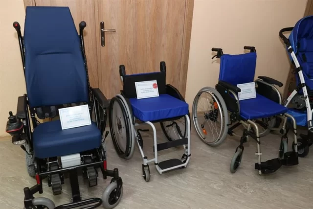 В Беларуси в следующем году может появиться отечественный ступенькоход для инвалидов-колясочников